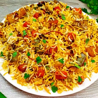 VEGETABLE BIRYANI