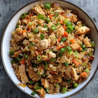 CHICKEN FRIED RICE